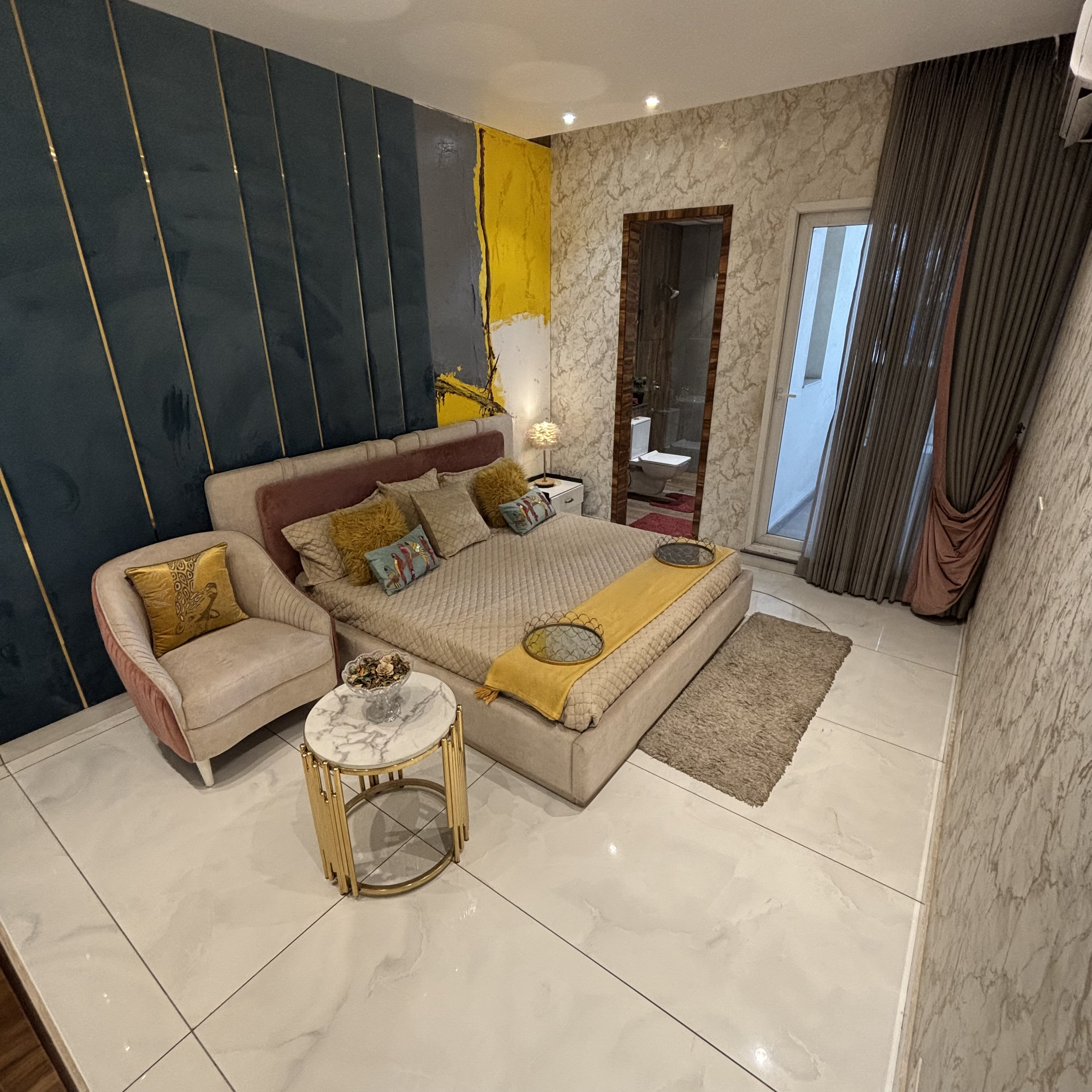 Gallery 2