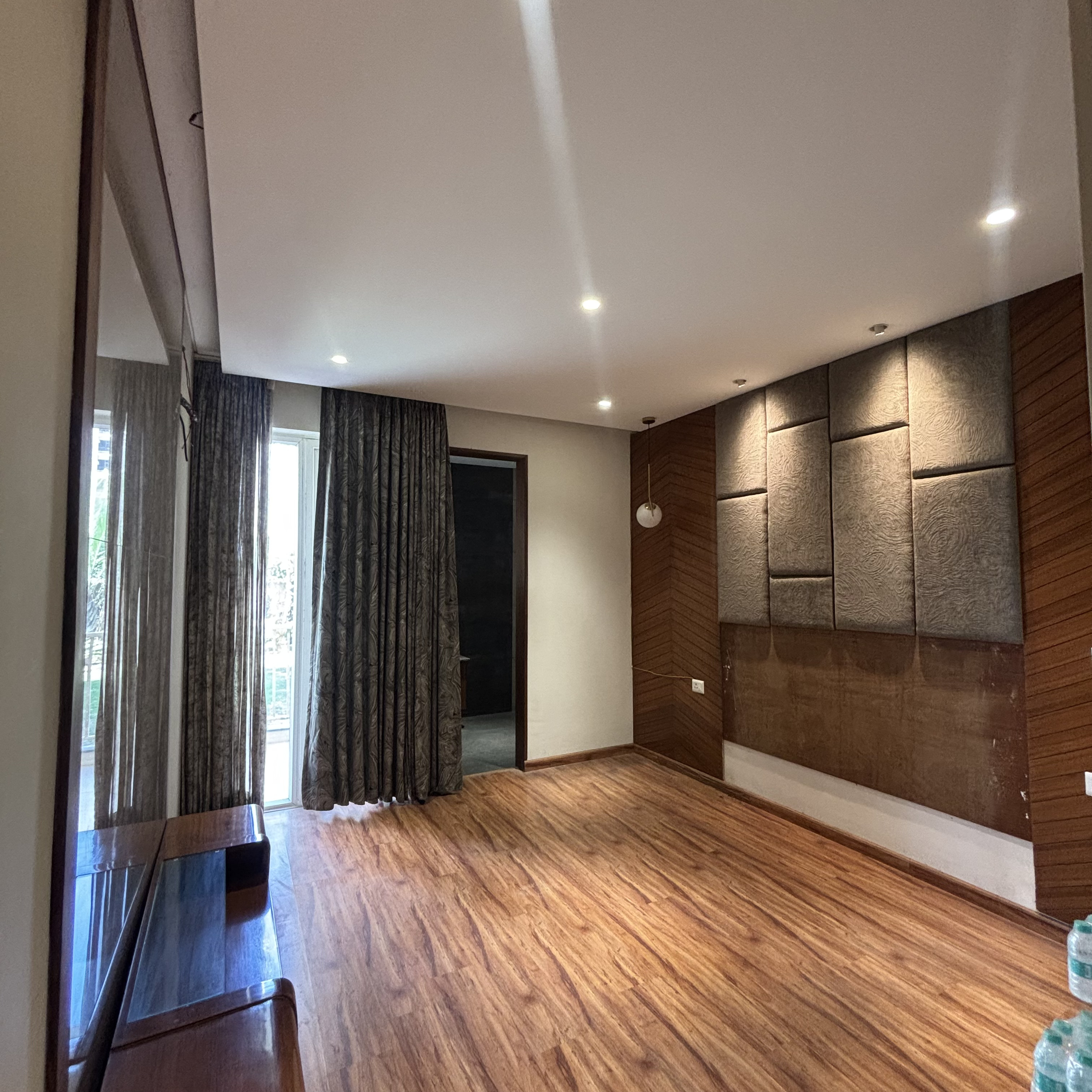 Gallery 8